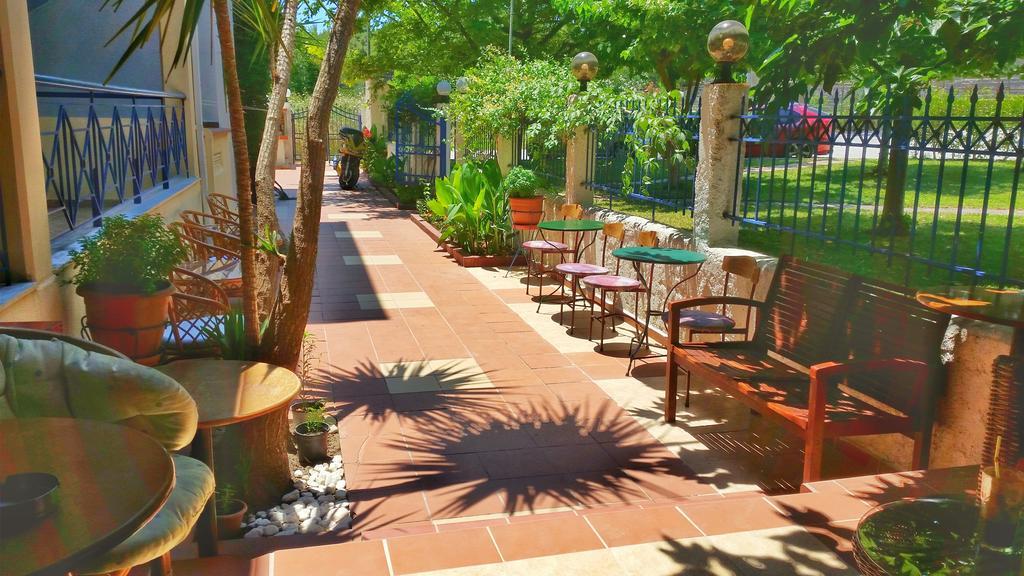 Hotel Giorgio Kallithea  Extérieur photo
